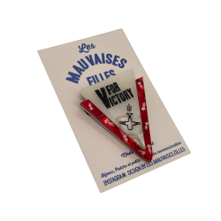 Broche V for Victory